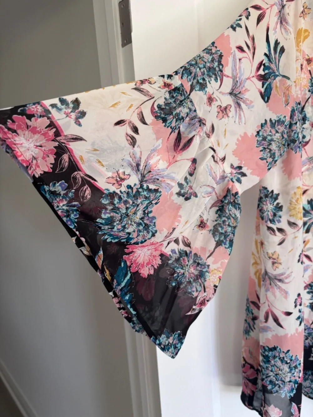Style & Co. Floral Sheer Kimono Women’s Size Medium - Picture 3 of 8